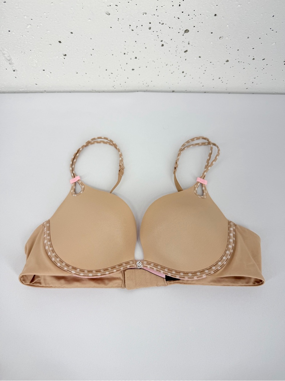 Victoria's Secret Sexy Little Things Women’s 36B Beige Push-Up Bra